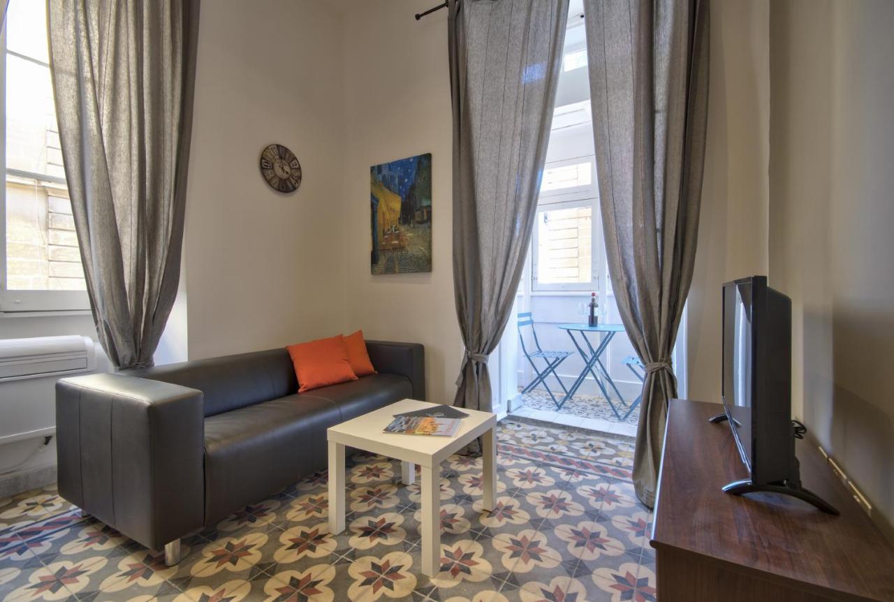 Borgo Apartments 1 & 2 Bedroom Self-Catering Units In Central La Valette Extérieur photo