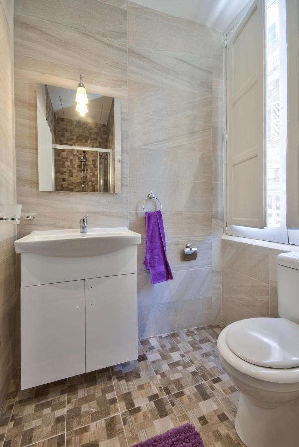 Borgo Apartments 1 & 2 Bedroom Self-Catering Units In Central La Valette Extérieur photo