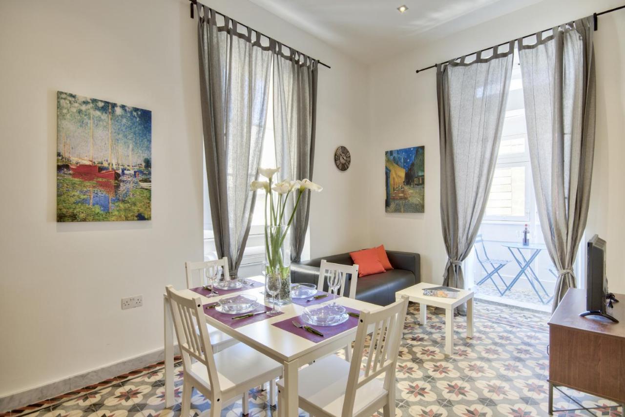 Borgo Apartments 1 & 2 Bedroom Self-Catering Units In Central La Valette Extérieur photo