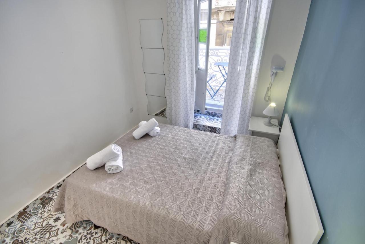 Borgo Apartments 1 & 2 Bedroom Self-Catering Units In Central La Valette Extérieur photo