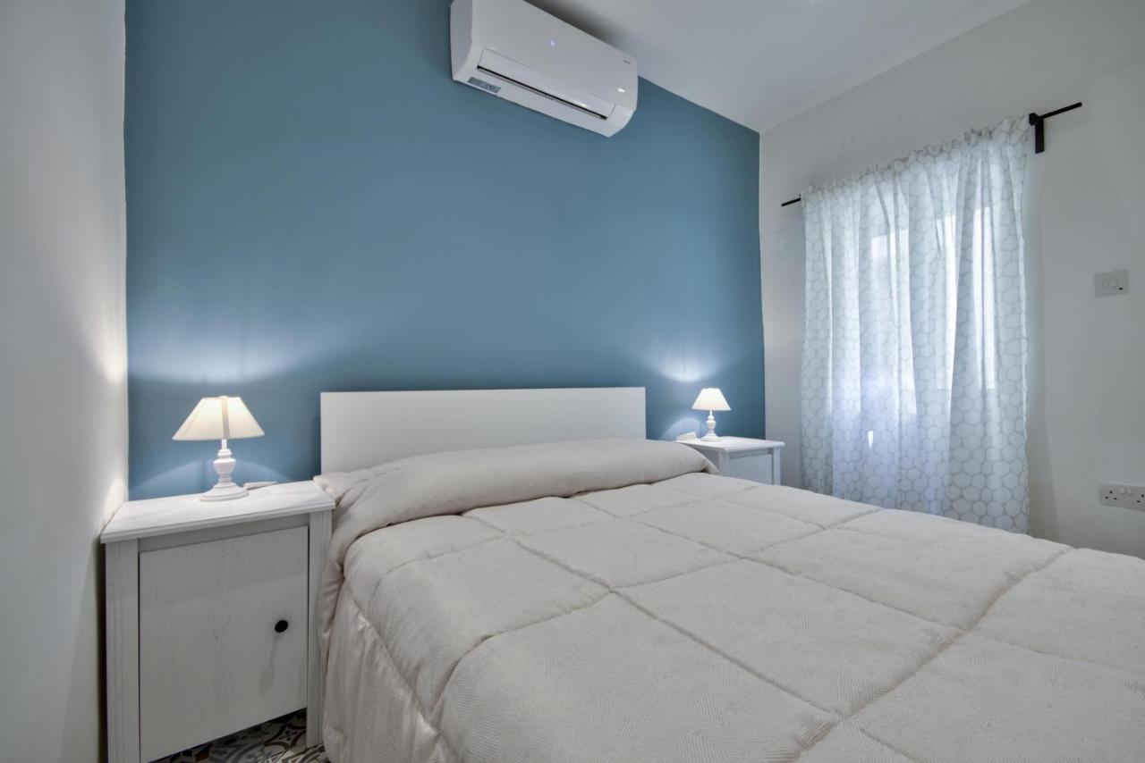 Borgo Apartments 1 & 2 Bedroom Self-Catering Units In Central La Valette Extérieur photo
