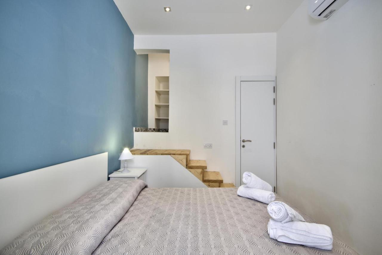 Borgo Apartments 1 & 2 Bedroom Self-Catering Units In Central La Valette Extérieur photo