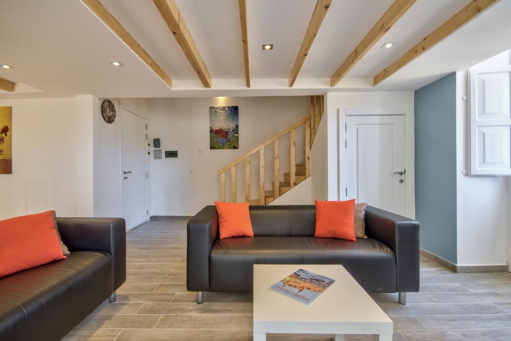 Borgo Apartments 1 & 2 Bedroom Self-Catering Units In Central La Valette Extérieur photo